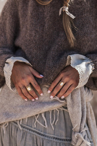 Marella linen styling cuffs, natural