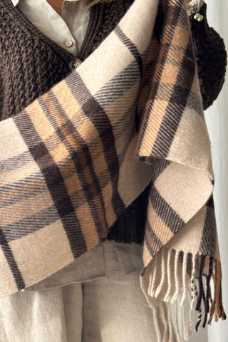 Alex ruutuhuivi, beige