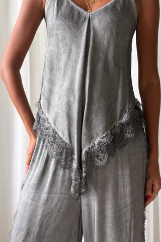 Amoura Lace satin top, smoke