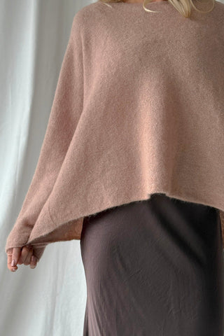 Angie neule, pale pink