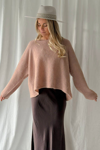 Angie neule, pale pink