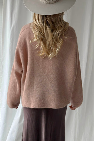 Angie neule, pale pink