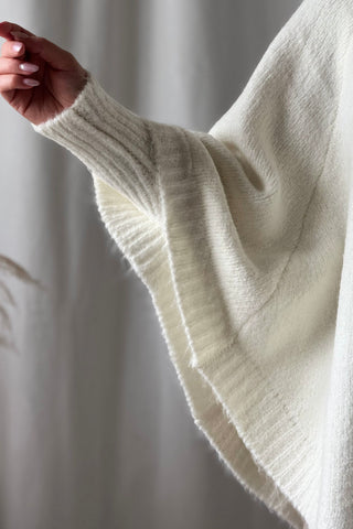 Anna poncho, luonnonvalkoinen