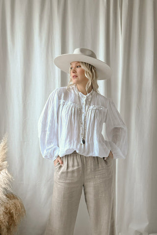 Antonia pellavapaita, valkoinen