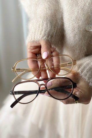 Avi reading glasses, amber