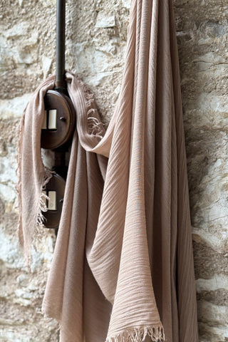 Bamboo scarf, powder