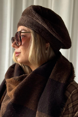 Beret, coffee