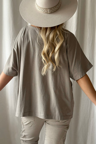 Bohemiana boucle t-paita, taupe