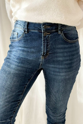 Boyfriend farkut, dark wash