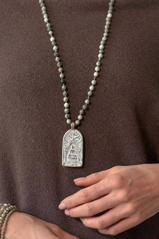 Buddha 65 kaulakoru, picasso harmaa