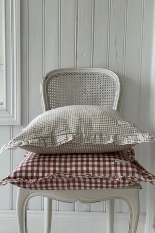 Bypias Ruffle cushion cover, beige check