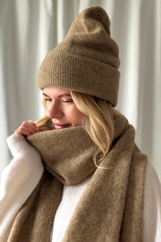 Chamonix alpaca scarf, caramel