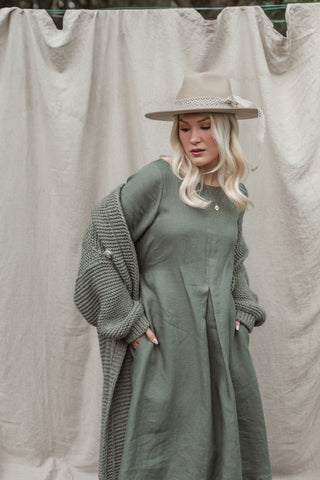 Chunky dream neuletakki, sage green