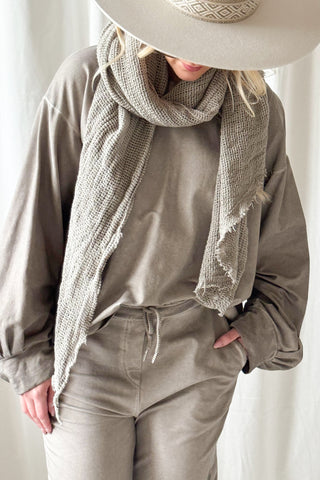 Crochet mesh puuvillahuivi, taupe