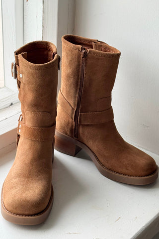 Cross low bootsit, caramel