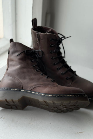 Efany nahkanilkkurit, chocolate