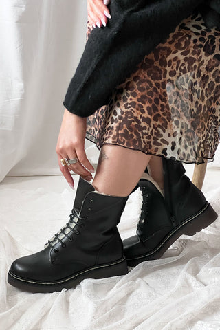 Efany leather boots, black