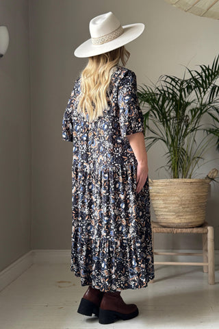 Elena viskoosimekko, thunder