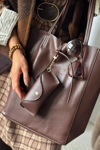 Essential tote leather bag, chestnut