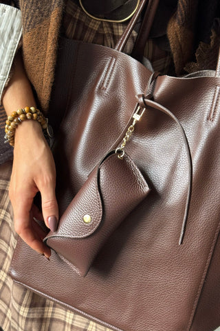 Essential tote leather bag, chestnut