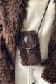 Furry puhelinlaukku, coffee
