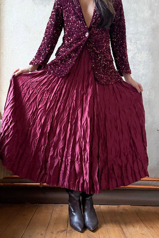 Glam maxihame, red wine