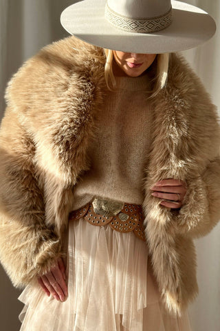 Hali short tekoturkki, beige