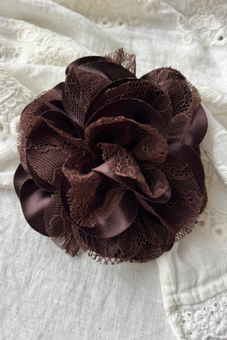 Lace Flower rintaneula, coffee
