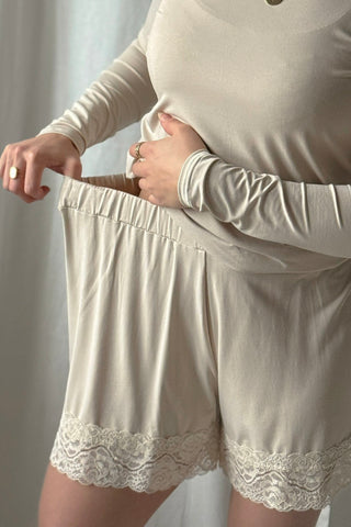 Bamboo Lace shortsit, beige