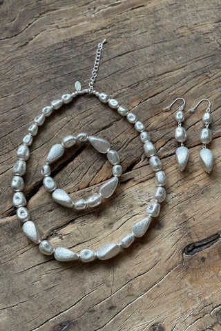 Leona kaulakoru, silver