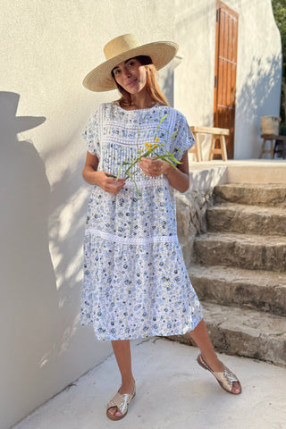 Liliana pellavamekko, floral blue