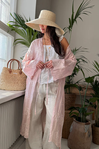 Lilias brodeerattu pellavakimono, vaaleanpunainen