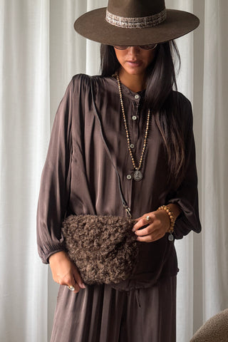 Livia crossbody laukku, tummanruskea