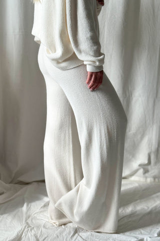 Lounge neulehousut, chalk