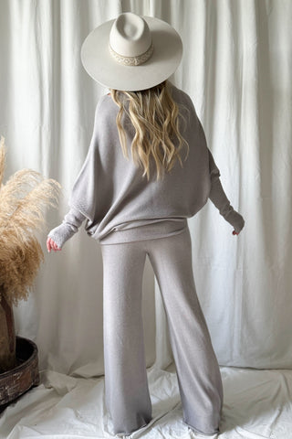 Love Me Now asymmetrinen neule, taupe