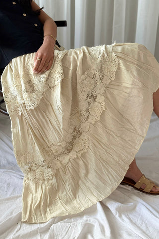 Lovely Lace skirt, champagne 