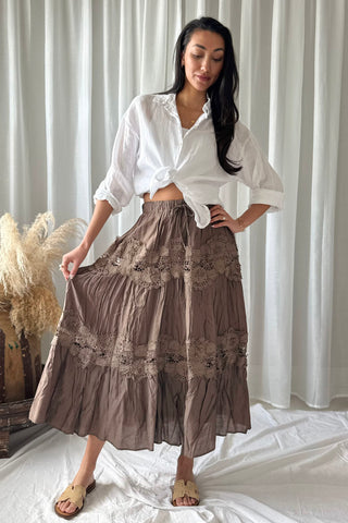 Lovely Lace skirt, coffee 