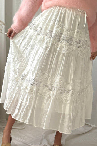 Lovely Lace skirt, white 