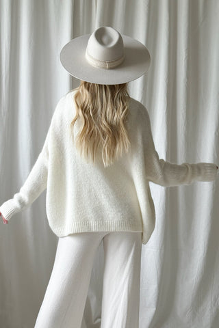 Luzie neule, luonnonvalkoinen