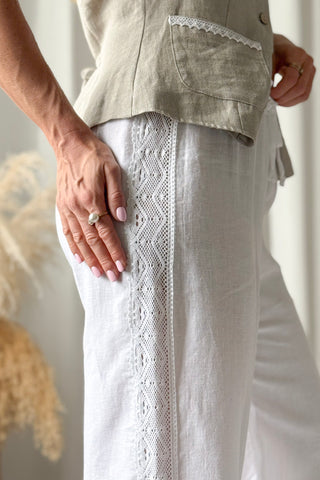 Mallorca pellavahousut, white + white lace