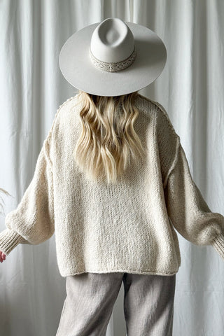 Marilee neule, luonnonvalkoinen