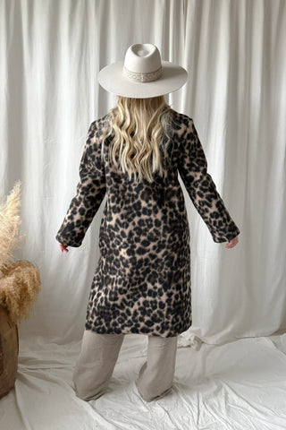 Molly villakangastakki, leo