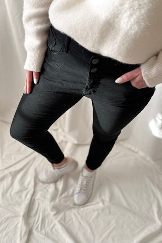 Must have farkut, musta