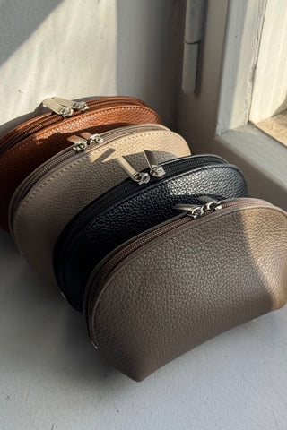 Leather toiletry bag, taupe