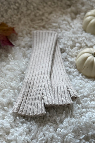 Neulerannekkeet, beige