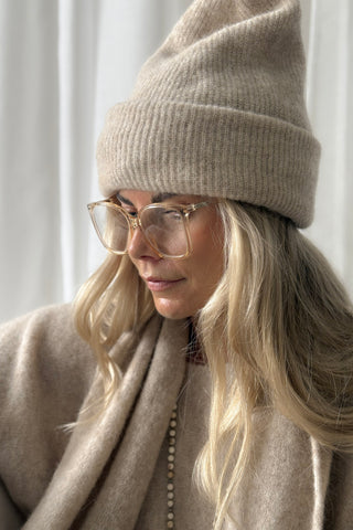 Nymph reading glasses, champagne