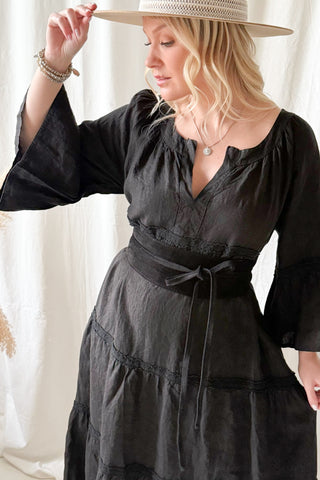 Octavia pellavamekko, musta