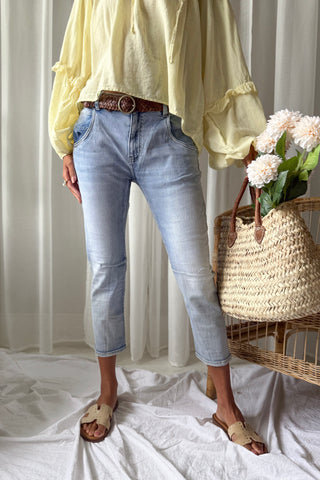 Perfect light denim jeans