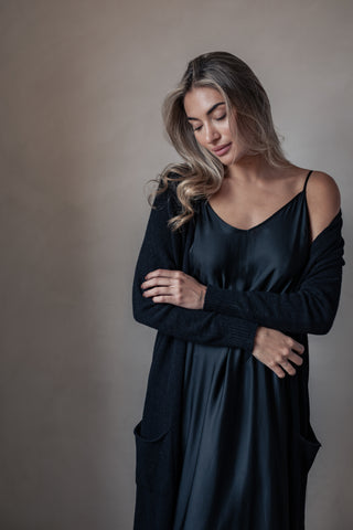 Pure Ease neuletakki, musta