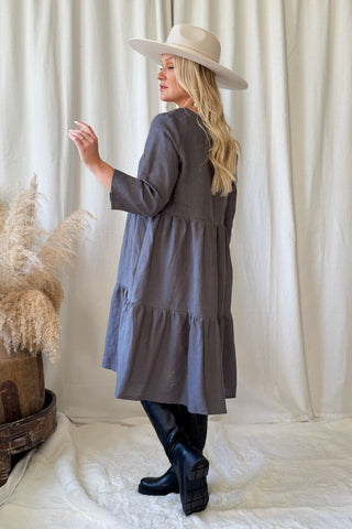 Sarah pellavamekko, grafiitti